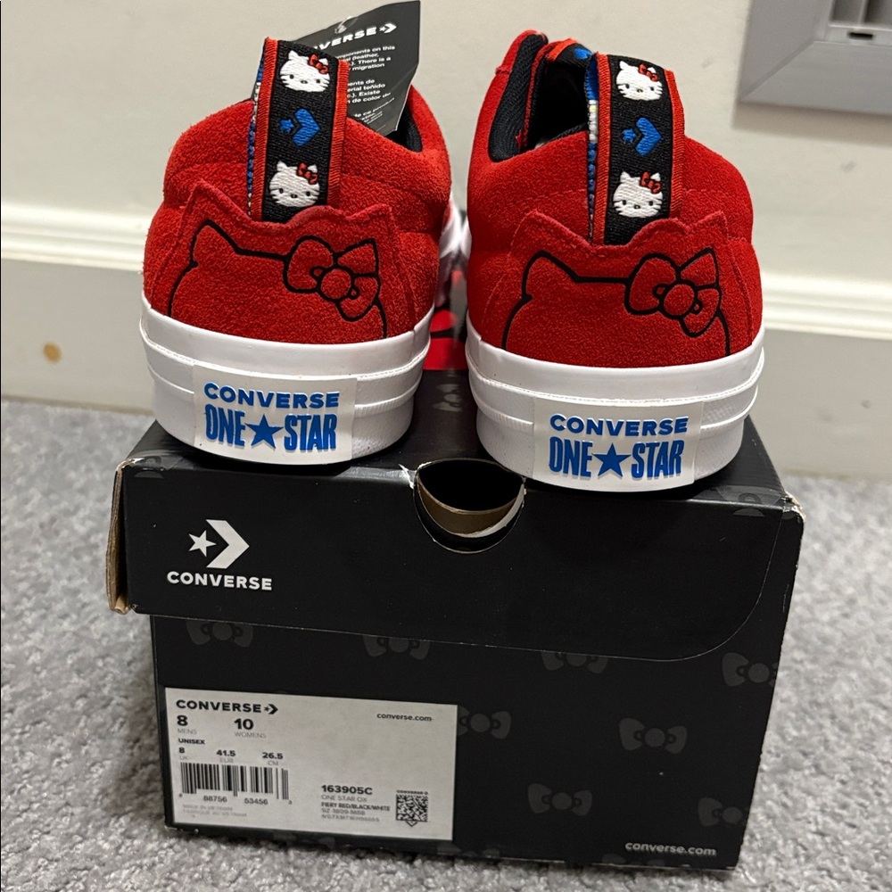 NWT Converse Hello Kitty Red Suede One Star Sneakers M 8 W 10 - Picture 3 of 9